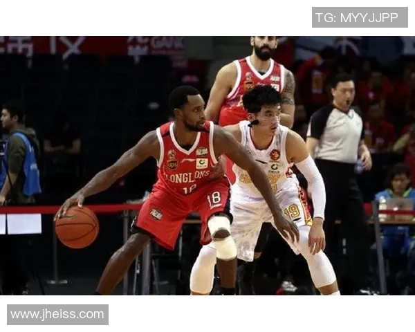 深圳篮球队在比赛中的控制能力与得失分析探讨 深圳篮球队在比赛中的控制能力与得失分析探讨