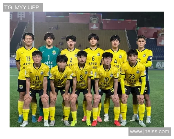 足球8号球衣的传奇背后足球明星的故事与成就解析 足球8号球衣的传奇背后足球明星的故事与成就解析