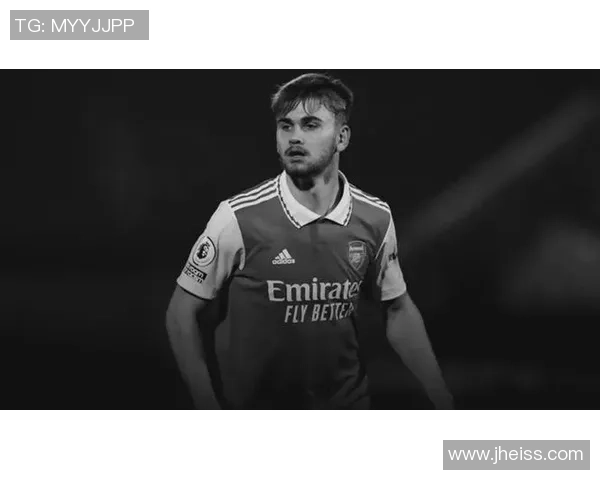 足球明星痛失亲人感人视频引发网友热议与深切哀悼 足球明星痛失亲人感人视频引发网友热议与深切哀悼