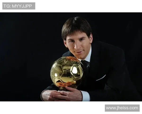 足球明星身着西装挑战极限场上风采尽显引发热议 足球明星身着西装挑战极限场上风采尽显引发热议